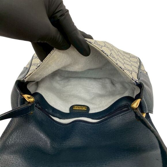 Gucci Old Gucci GG Logo Leather Shoulder Bag - Picture 2 of 10